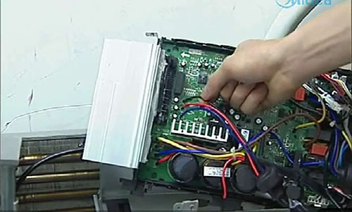 蓬莱美的空调电话是多少